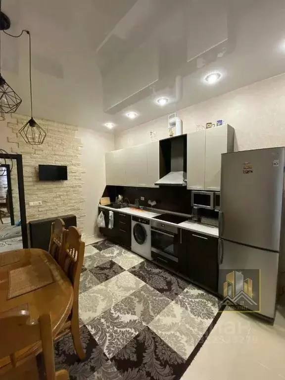 1-к кв. Татарстан, Казань ул. Восстания, 129 (42.0 м) - Фото 1