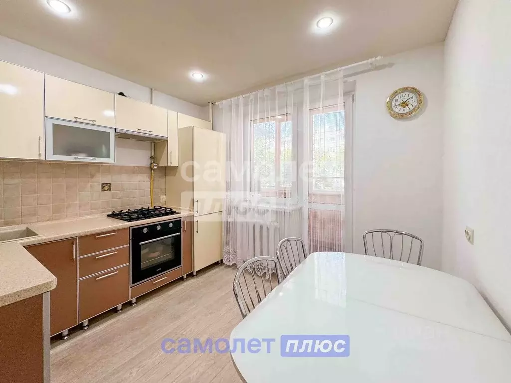 2-к кв. Чувашия, Чебоксары ул. Шумилова, 12 (53.7 м) - Фото 0