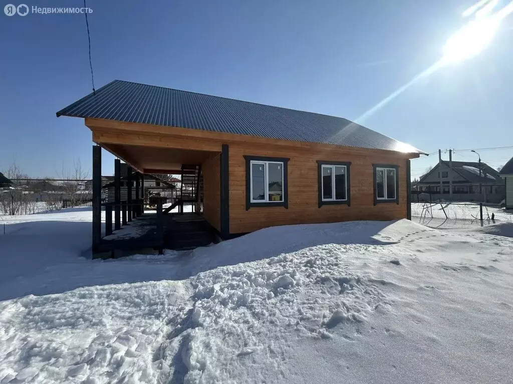 Дом в село Иглино, улица Свердлова (130 м) - Фото 2