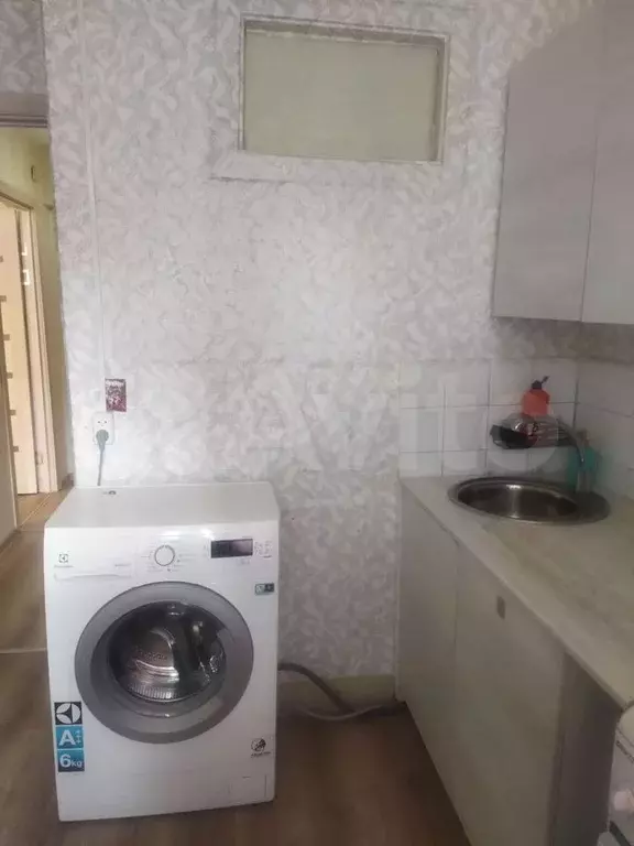 1-к. квартира, 30 м, 2/9 эт. - Фото 1