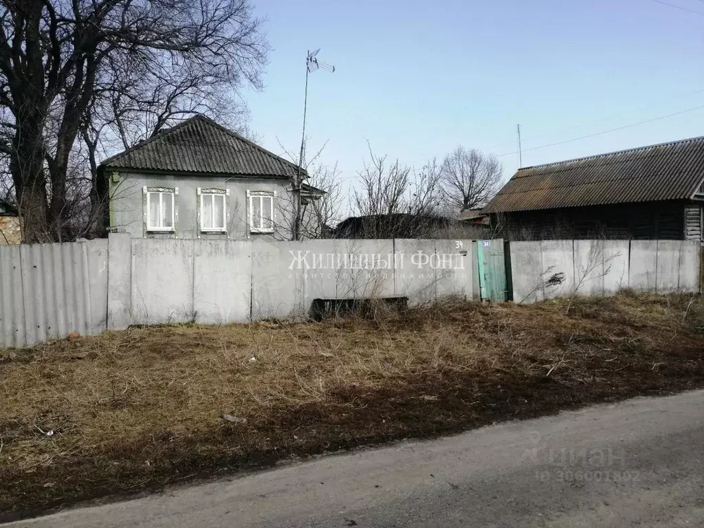 Дом в Курская область, Медвенский район, Высокский сельсовет, д. ... - Фото 0