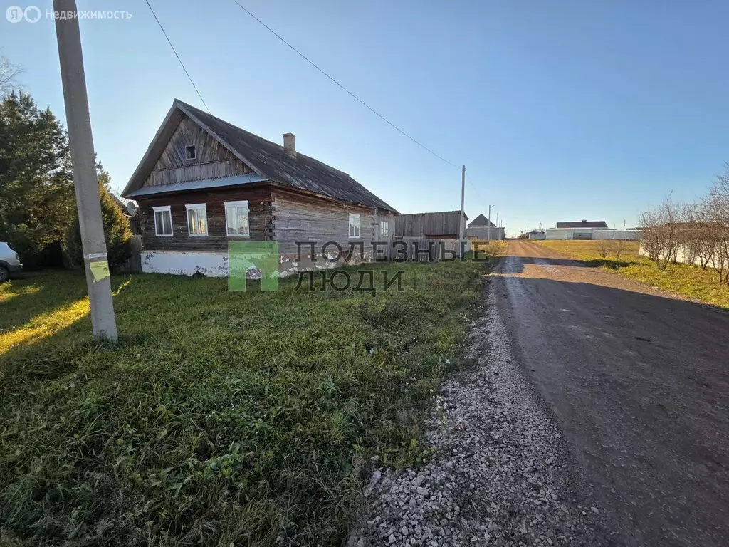 Дом в Киясово, улица Никифорова, 22 (70 м) - Фото 1