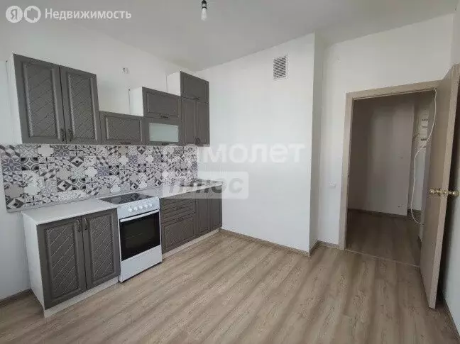 2-комнатная квартира: Екатеринбург, улица Академика Парина, 38 (46 м) - Фото 1