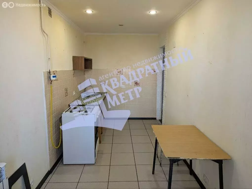 1-комнатная квартира: Балаково, Каховская улица, 3 (36 м) - Фото 0