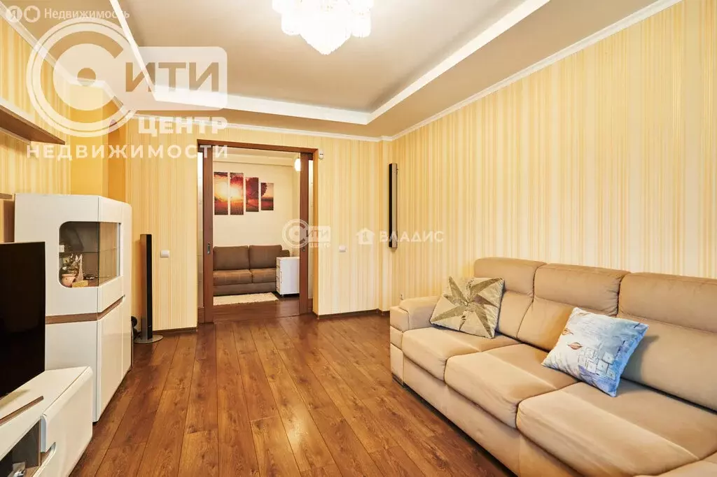 3-комнатная квартира: Воронеж, улица Шишкова, 105А (90.1 м) - Фото 1