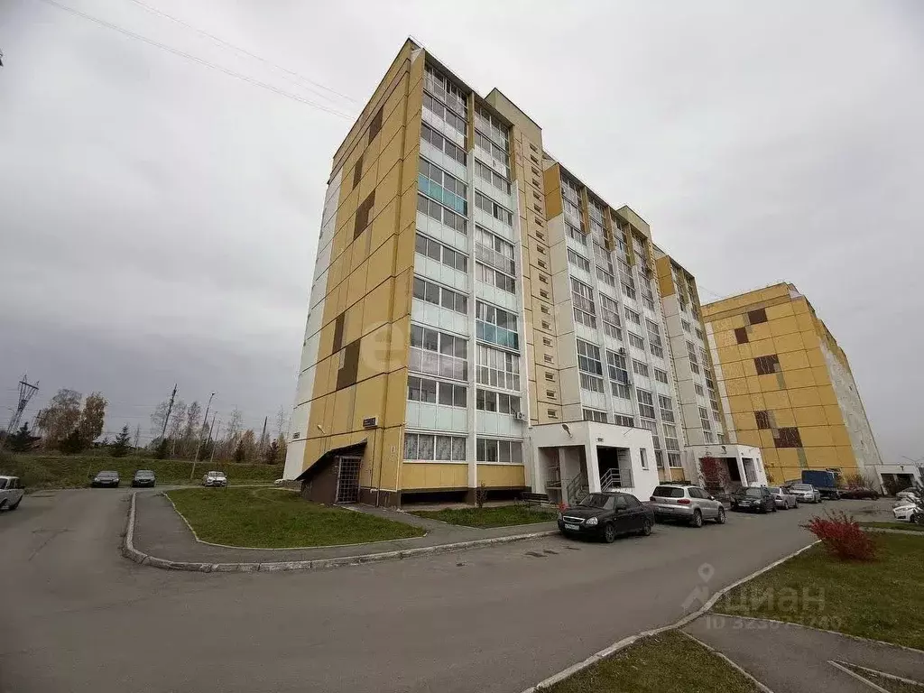 Студия Челябинская область, Челябинск ул. Петра Столыпина, 15 (24.7 м) - Фото 2