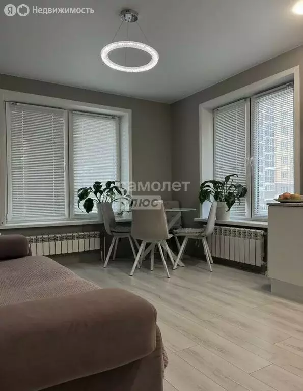 3-комнатная квартира: Липецк, улица Хренникова, 7 (57.9 м) - Фото 1