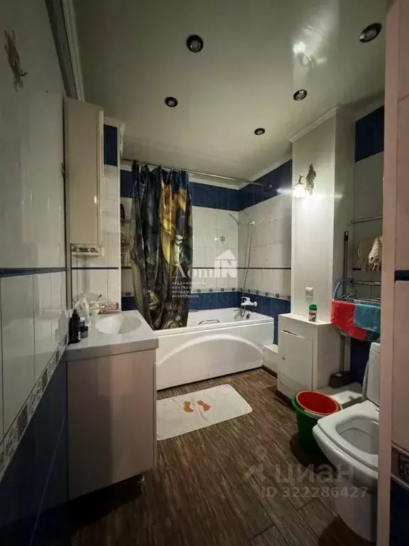 2-к кв. Астраханская область, Астрахань Звездная ул., 3к2 (51.7 м) - Фото 0