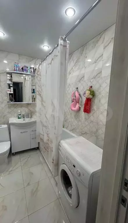 2-к. квартира, 55 м, 2/3 эт. - Фото 0