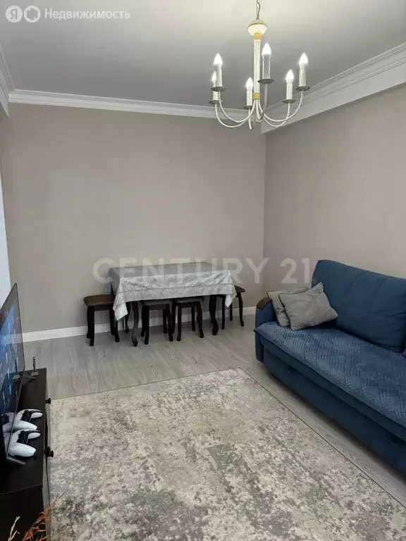 2-комнатная квартира: Каспийск, улица Магомедали Магомеджановa, 18к3 ... - Фото 1
