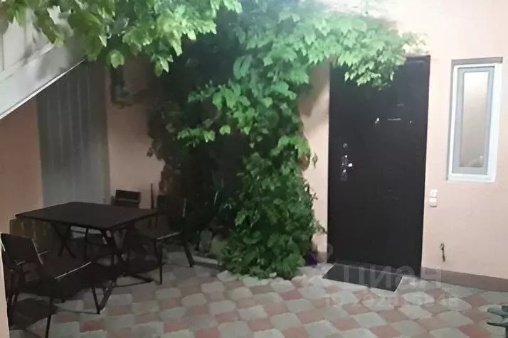 Дом в Крым, Евпатория ул. Интернациональная, 43 (30 м) - Фото 1