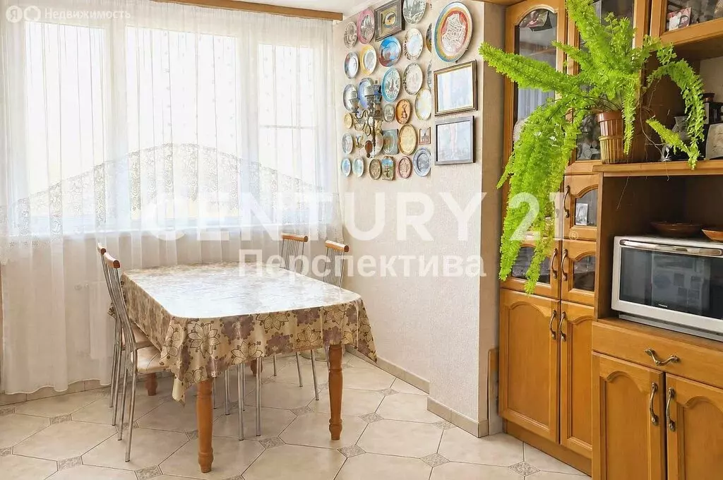 3-комнатная квартира: Люберцы, Октябрьский проспект, 8к2 (101 м) - Фото 2