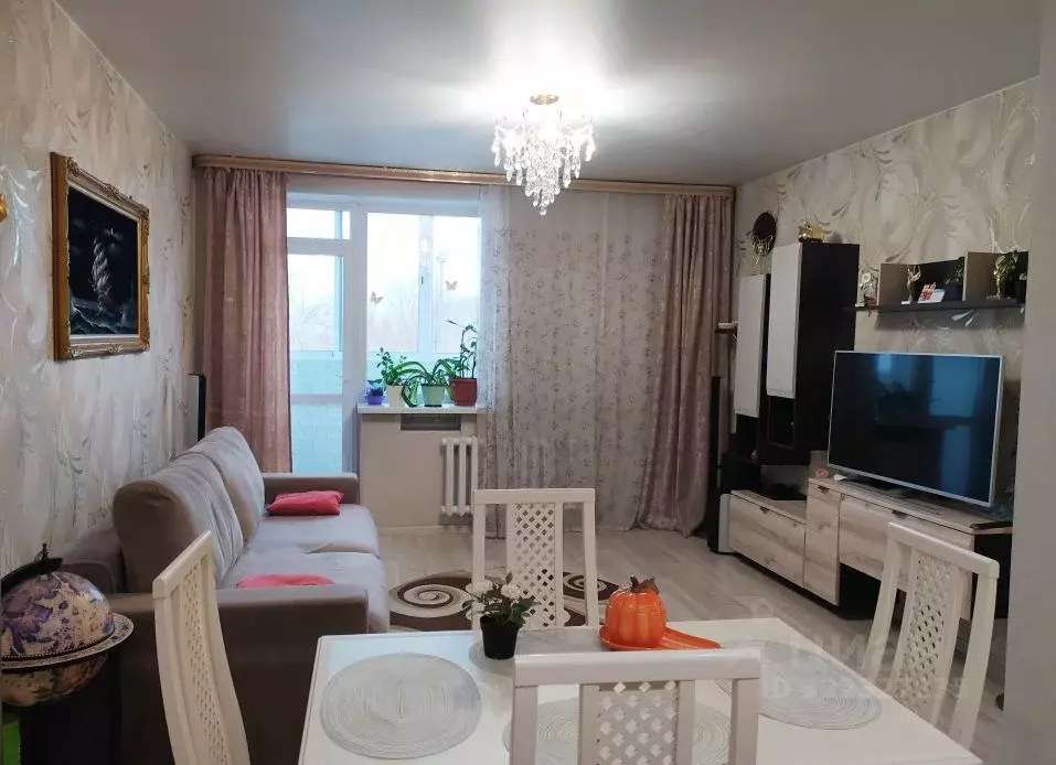 2-к кв. Кемеровская область, Кемерово ул. Гагарина, 108 (55.0 м) - Фото 1