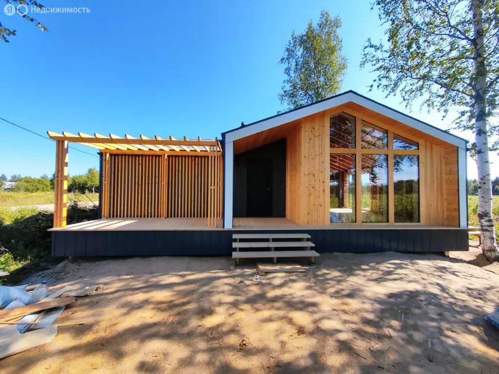 Дом в Архангельская область, Приморский муниципальный округ, посёлок ... - Фото 1