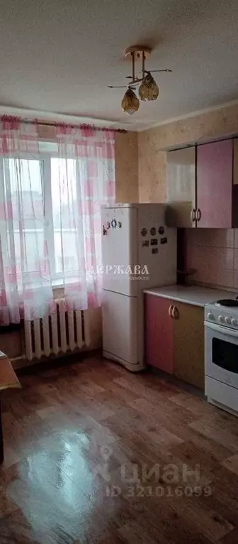 3-к кв. Белгородская область, Старый Оскол Конева мкр, 9 (60.0 м) - Фото 0