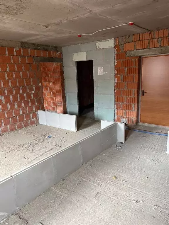 2-к кв. Москва д. Марьино, ул. Жемчужная, 1к15 (55.0 м) - Фото 1