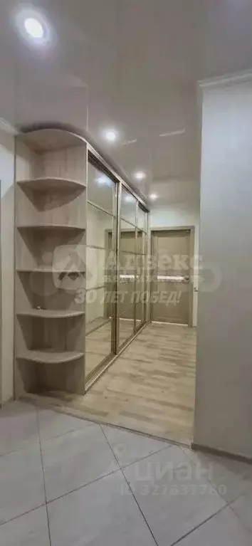 2-к кв. Тюменская область, Тюмень Заречный проезд, 14 (53.6 м) - Фото 1