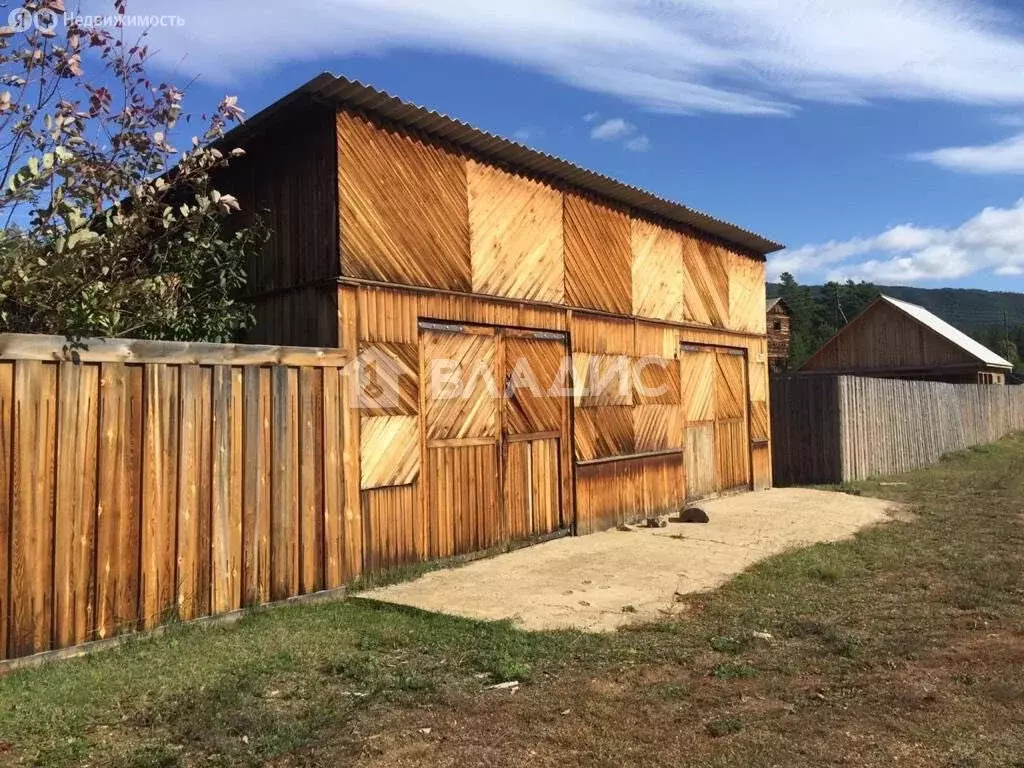 Дом в Баргузинский район, село Зорино, Лесная улица, 4 (160 м) - Фото 1