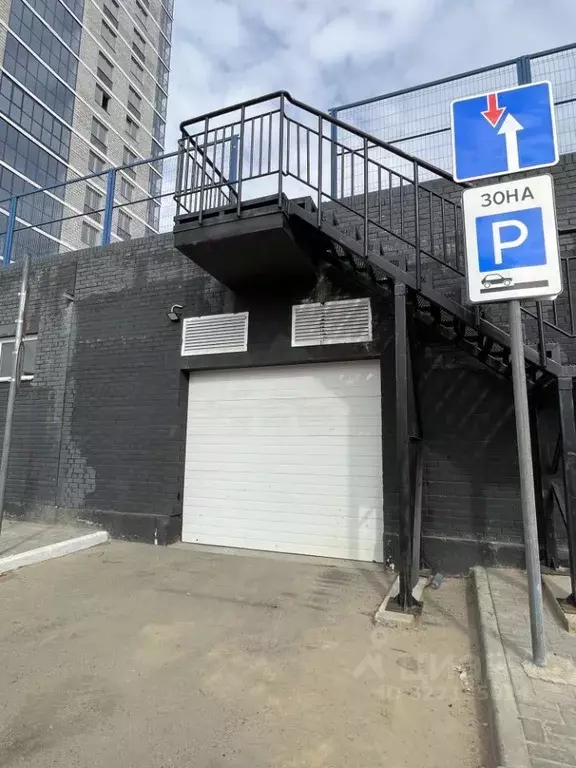 Гараж в Омская область, Омск ул. 4-я Северная, 6 (12 м) - Фото 1