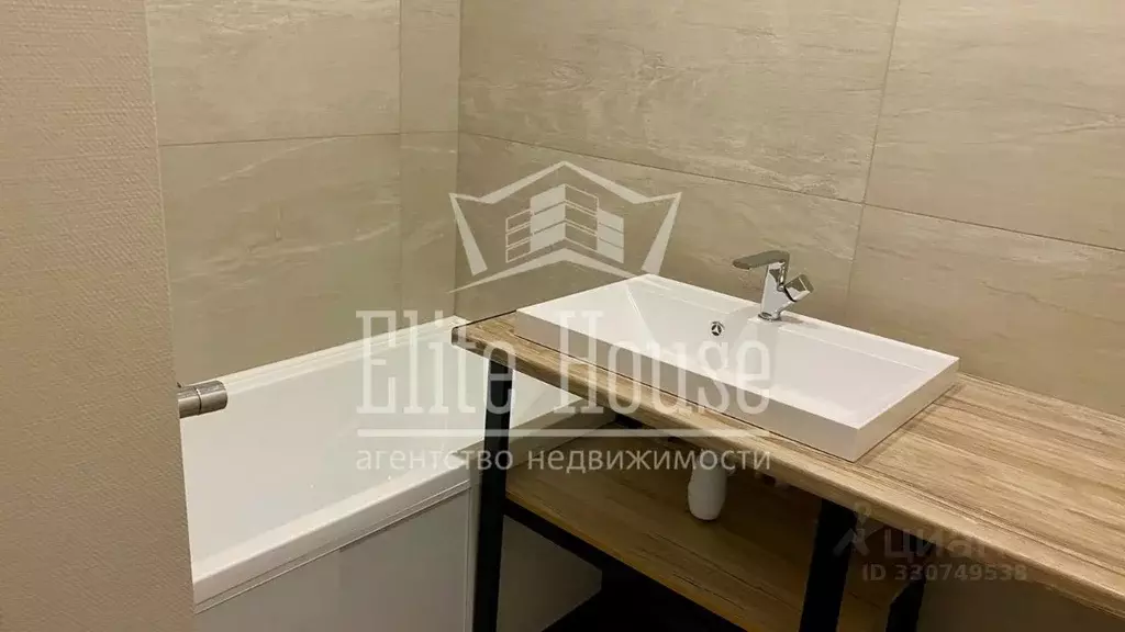 2-к кв. Калужская область, Калуга ул. Кутузова, 11 (51.4 м) - Фото 1