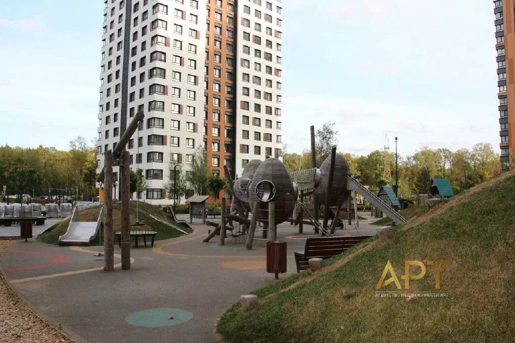 Продается 3-комнатная квартира - Фото 0