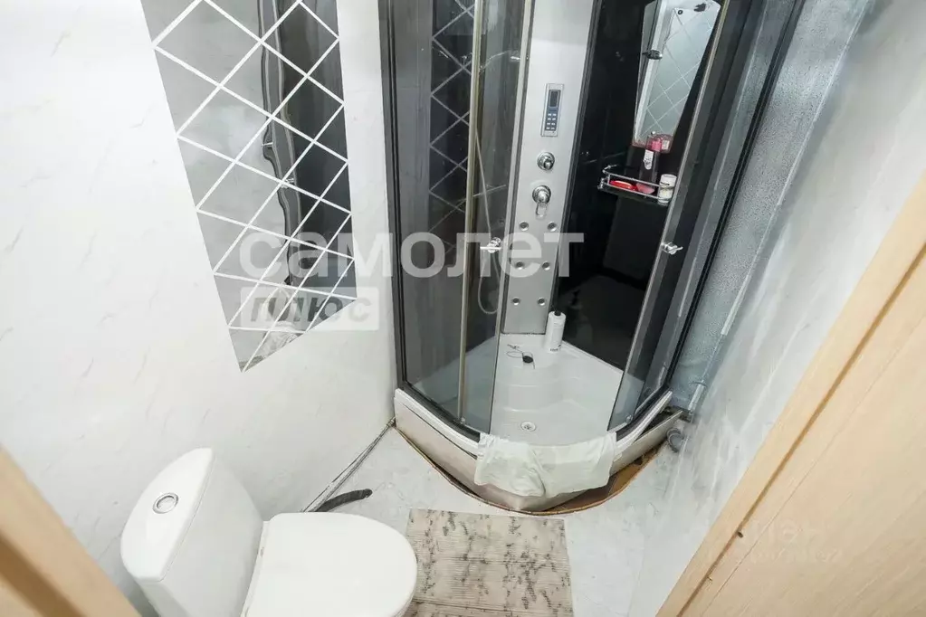 Дом в Кемеровская область, Кемерово ул. 2-я Майская, 26 (47 м) - Фото 1