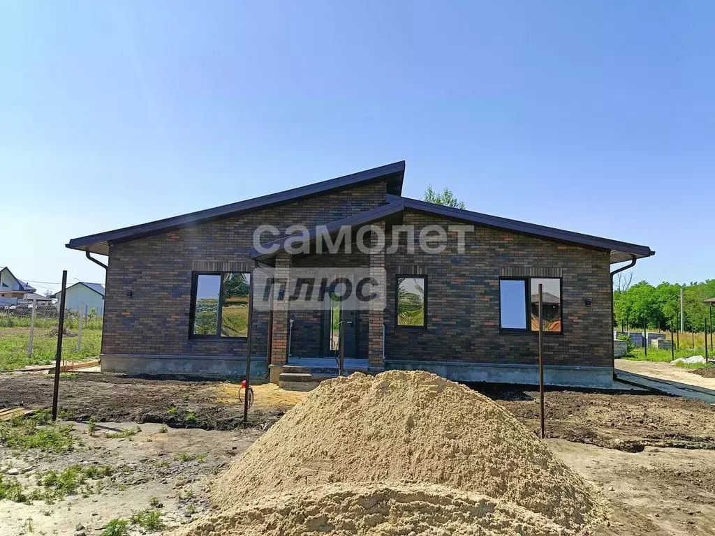 Дом в Белгородская область, Старый Оскол ул. Рубиновая, 34 (112 м) - Фото 1