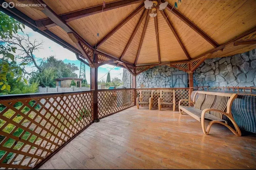 Дом в Массандра, Совхозная улица, 9Г (175 м) - Фото 1