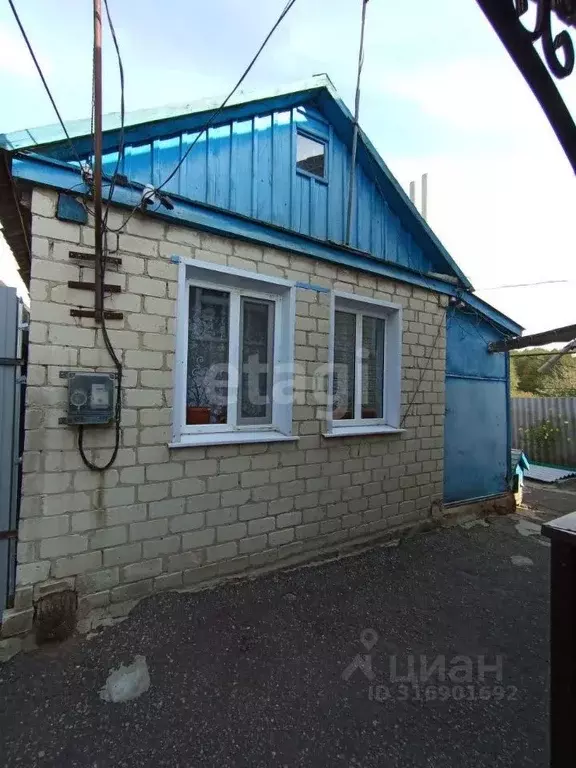 Дом в Белгородская область, Новый Оскол ул. Льва Толстого, 67 (43 м) - Фото 1