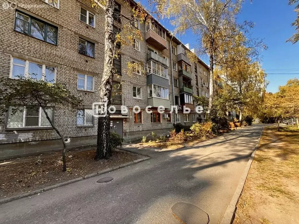 3-комнатная квартира: Рязань, улица Фирсова, 4к1 (42.3 м) - Фото 1