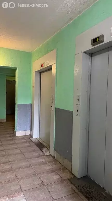 3-комнатная квартира: Санкт-Петербург, улица Маршала Казакова, 28к3 ... - Фото 1