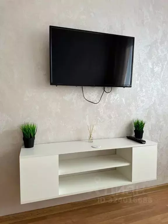 2-к кв. Красноярский край, Красноярск ул. Парижской Коммуны, 14 (63.0 ... - Фото 2