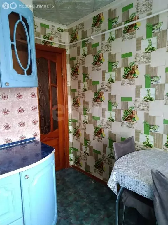 2-комнатная квартира: Стерлитамак, Коммунистическая улица, 7 (45 м) - Фото 2