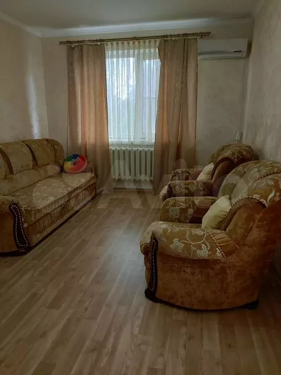 2-к. квартира, 69 м, 2/5 эт. - Фото 1