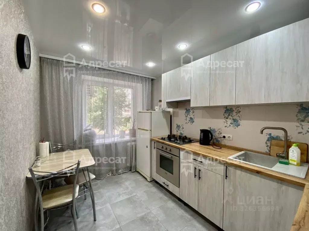 2-к кв. Волгоградская область, Волгоград просп. Героев Сталинграда, 39 ... - Фото 1