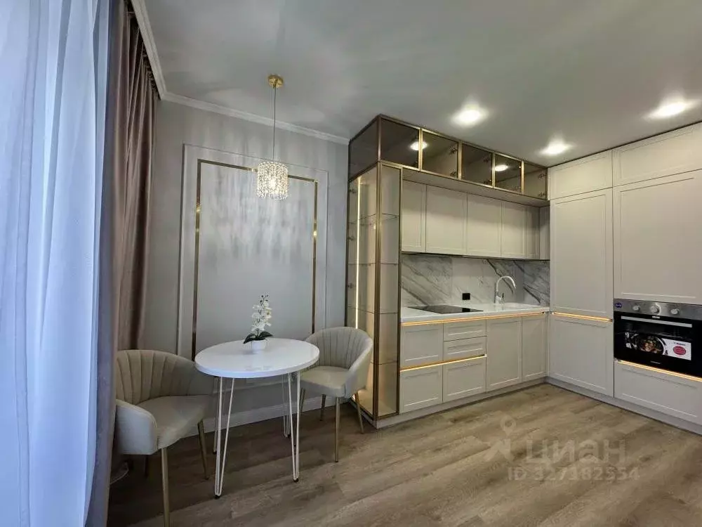 3-к кв. Хакасия, Абакан ул. Бограда, 160 (91.5 м) - Фото 1