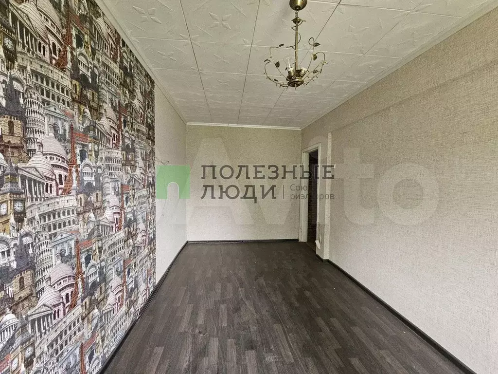 2-к. квартира, 41 м, 5/5 эт. - Фото 1