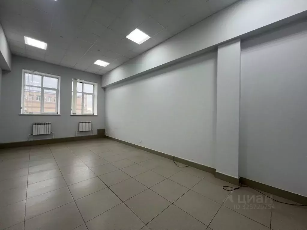 Офис в Татарстан, Казань ул. Мазита Гафури, 50к5 (38 м) - Фото 1