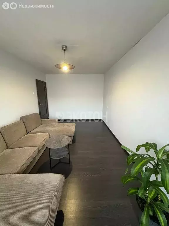 3-комнатная квартира: Рощино, Садовый переулок, 8 (62.5 м) - Фото 2