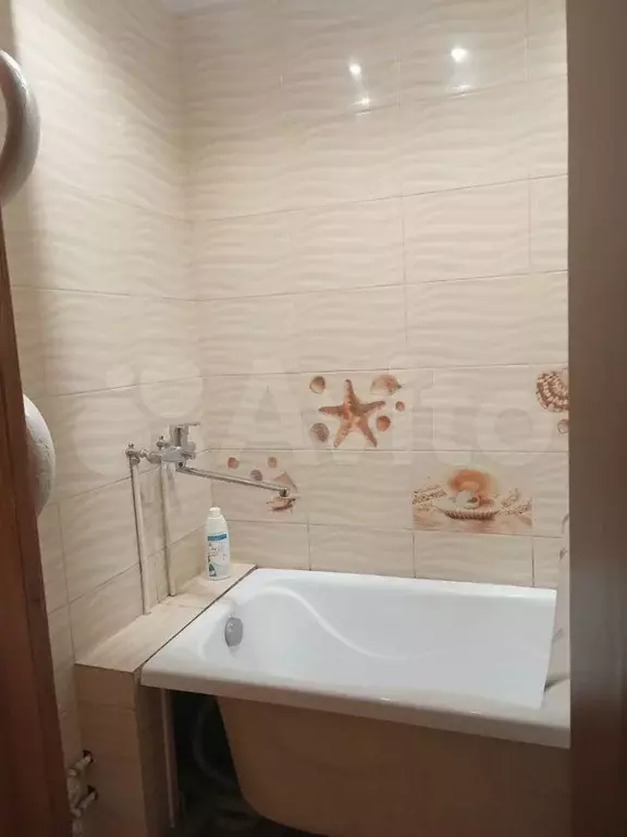 3-к. квартира, 60 м, 3/5 эт. - Фото 0