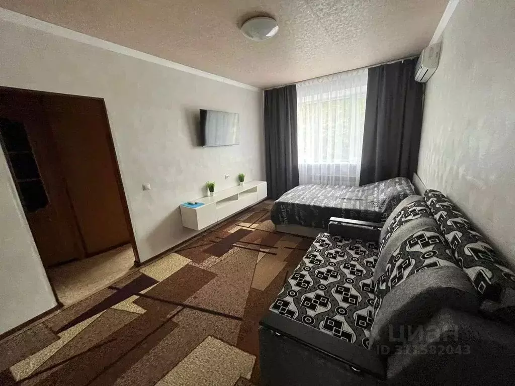 1-к кв. Ростовская область, Шахты Аллейный бул., 11 (32.0 м) - Фото 1