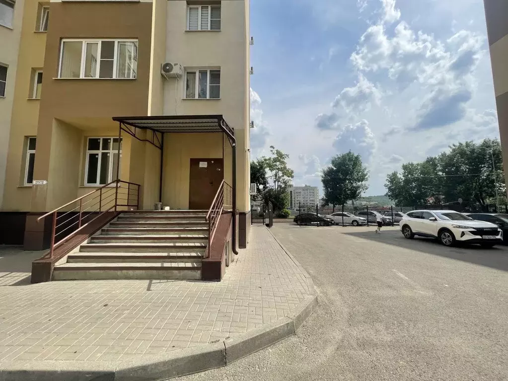 Офис в Ставропольский край, Ставрополь № 15 мкр, Семейный Квартал ... - Фото 1