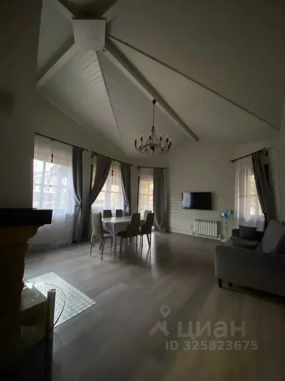 Дом в Татарстан, Казань Ново-Давликеевская ул., 140 (100 м) - Фото 1