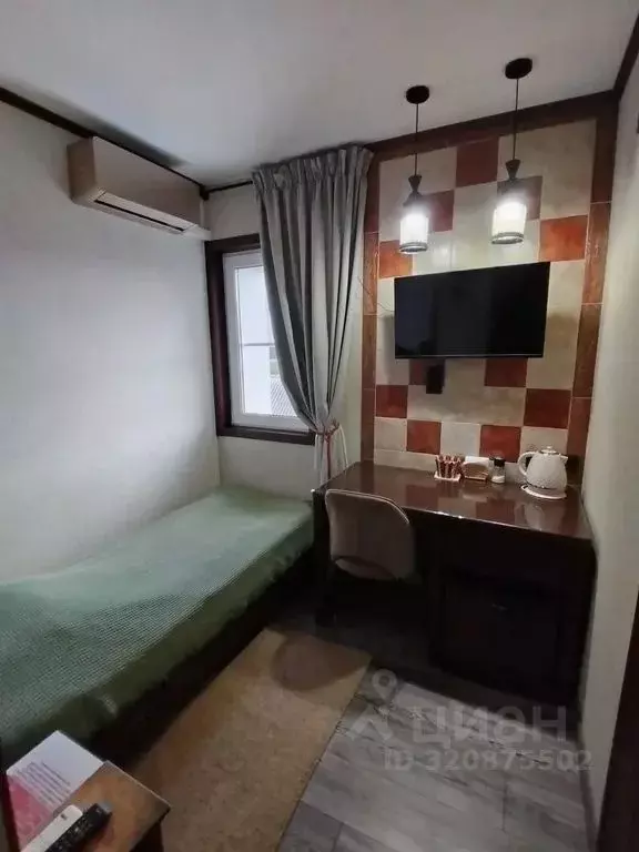 Комната Кемеровская область, Мариинск ул. Макаренко, 38 - Фото 1