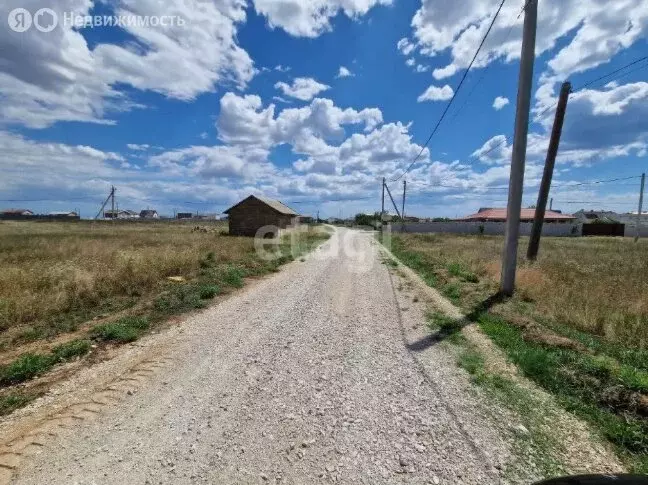 Участок в Симферопольский район, Николаевское сельское поселение, село ... - Фото 0