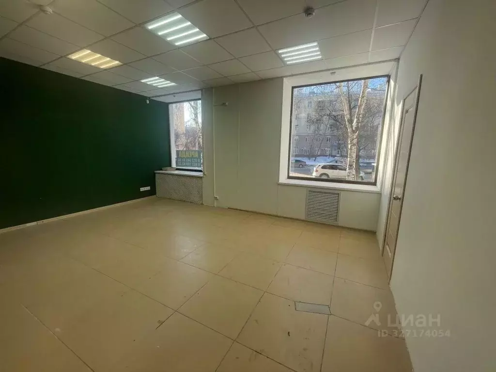 Помещение свободного назначения в Свердловская область, Екатеринбург ... - Фото 1