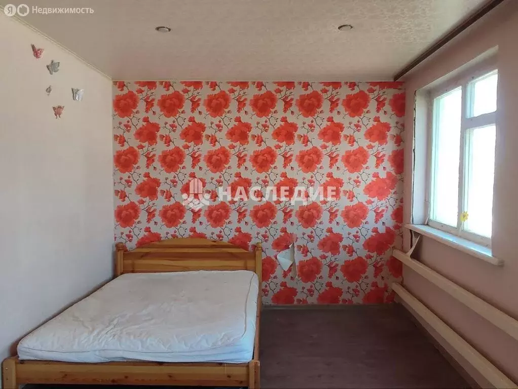 Дом в Белая Калитва, улица 1-я Линия, 19 (170 м) - Фото 0