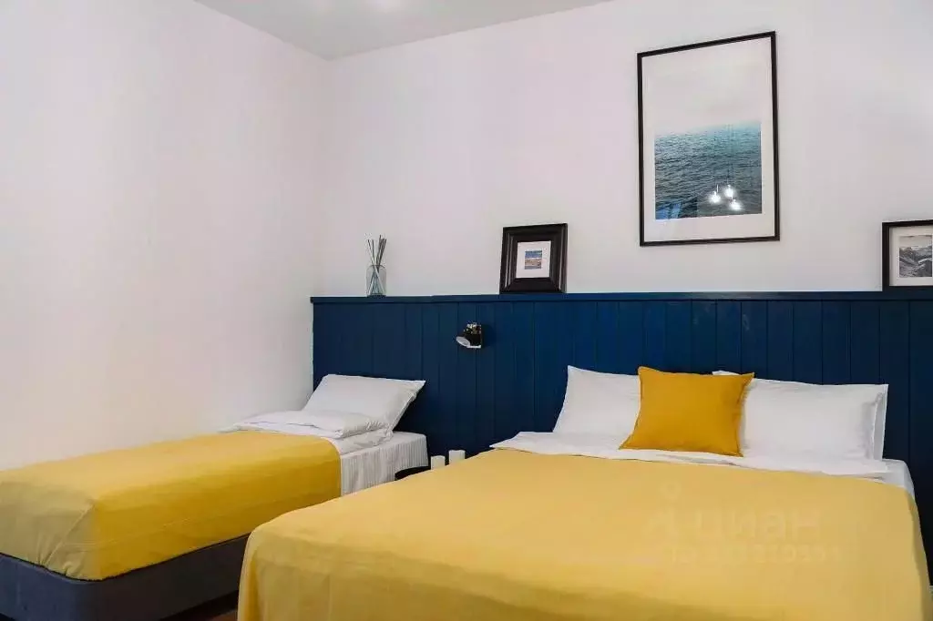 1-к кв. Астраханская область, Астрахань пер. Островского, 22 (30.0 м) - Фото 2