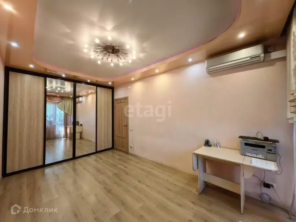 Продаётся 2-к квартира, 50.5 м - Фото 0