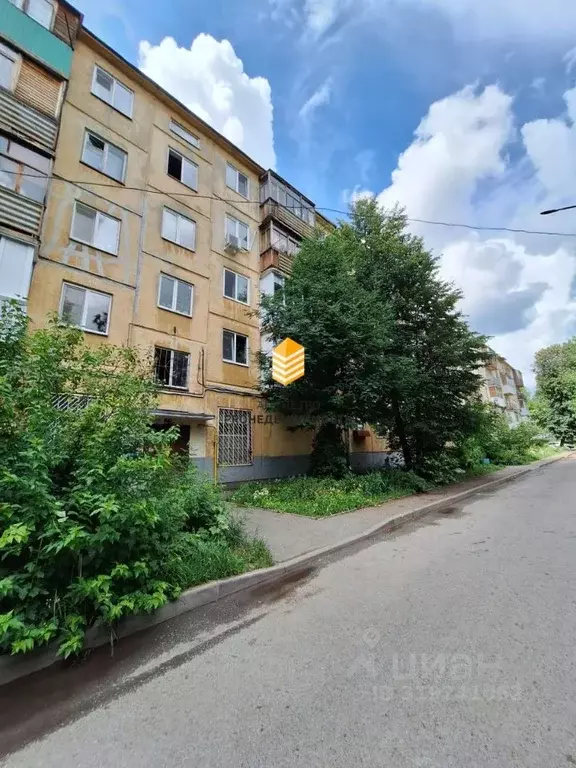 2-к кв. Башкортостан, Уфа ул. Карима Хакимова, 8 (46.3 м) - Фото 0